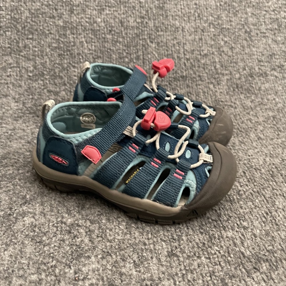 KEEN Newport H2 Hiking Sandals Kids Sz 11 Blue Teal Pink